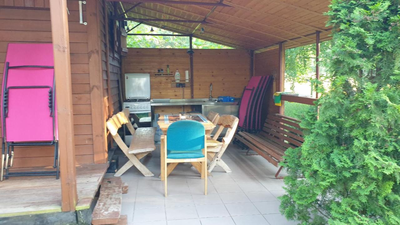 Domki Domek Na Jeziorem Wilczynskim Budzislawskim , Las, Osobno Ogrodzony 2-6 Osob- Klimatyzacja, Ogrzewanie, 62-550 Zygmuntowo Gm Wilczyn Екстер'єр фото